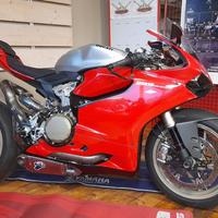 Ducati panigale 1199 V2