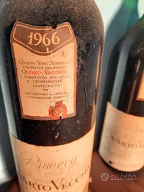 collezione di vini vecchi .