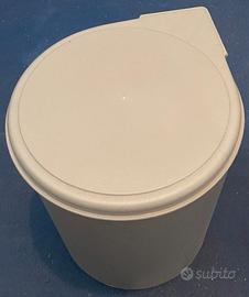 Cestino sotto lavabo con coperchio automatico