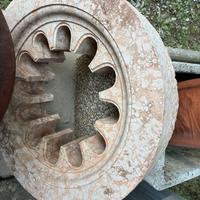 manufatti in marmo rosso Verona lavorati a mano