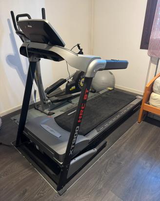 Tapis roulant XT900 HRC BT