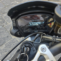 Triumph 765 2021