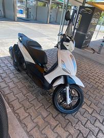 Ricambi Beverly 125/300