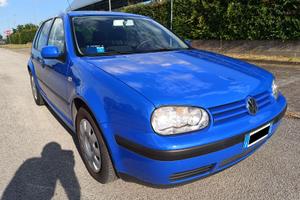 VW Golf 4 2001 benzina