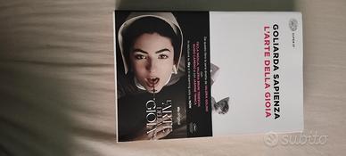 libro NUOVO " l'arte della gioia "