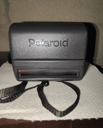 Polaroid instant 636
