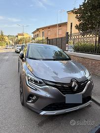 Renault Captur techno E-tech full hybrid 145