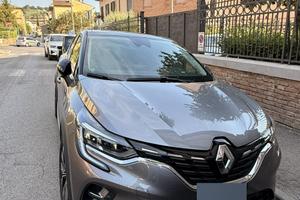 Renault Captur techno E-tech full hybrid 145