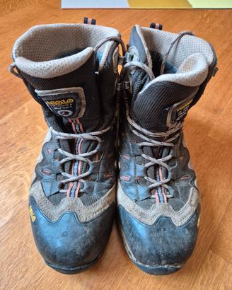 Scarponi Trekking ASOLO Gore-Tex - Vibram