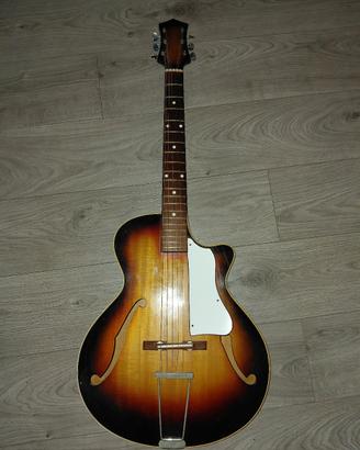 Chitarra semiacustica vintage Ferrarotti