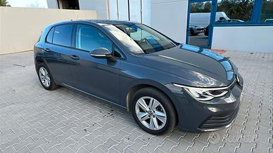 Volkswagen Golf 2.0 TDI SCR Style