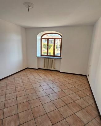 Trilocale ampio ad ALBAVILLA
