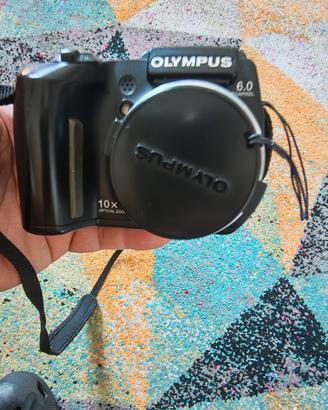 Olympus SP-500 UZ fotocamera digitale