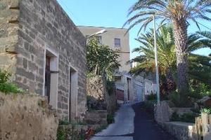 Dammuso da ristrutturare a Pantelleria