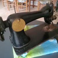 Macchina da cucire 