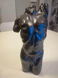 STATUA di DESAIN - TORSO NUDO DI UOMO
