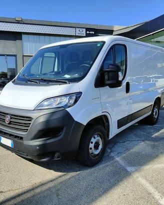 FIAT Ducato 290 30 CH1 2.3 mjt 120cv E6d-temp