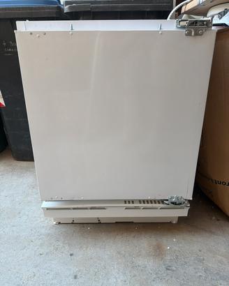 Frigorifero incasso Indesit 86x60
