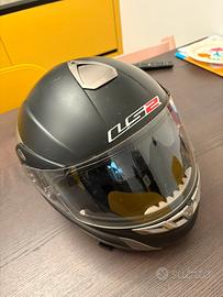 Casco sa moto modulare LS2