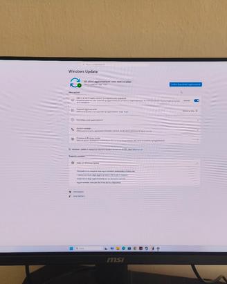 PC Gaming di Fascia Alta + Monitor MSI OLED 360Hz