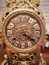 Orologio da tavolo in stile barocco 