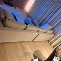 Divano letto  modulare nuovo appena comprato
