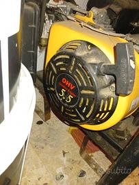 Generatore di corrente a benzina