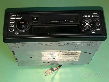 Autoradio di fabbrica Fiat 600 