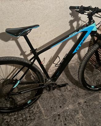 MTB Cube Access C:62, telaio in carbonio