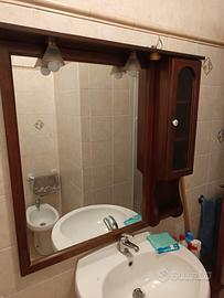 Specchiera bagno in legno con anta e ripiani