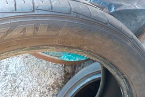 Gomme falken azenis 215/50 r18 92w
