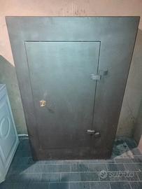 Cassaforte artigianale 145x90x35