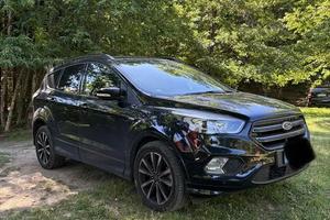 Ford kuga ST-Line