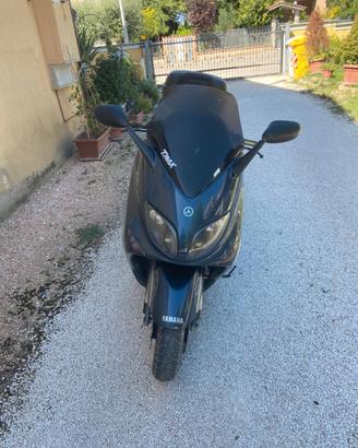 Yamaha TMax Anno 2007