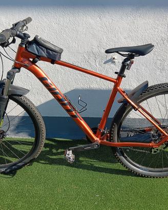 Bicicletta Giant Talon 3