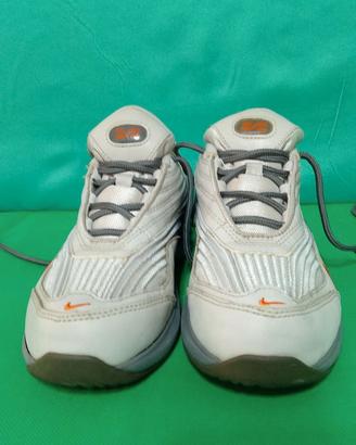 Sneakers Nike Air Alate Vintage del 2008 donna
