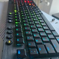 Logitech G915 Tastiera Meccanica Wireless