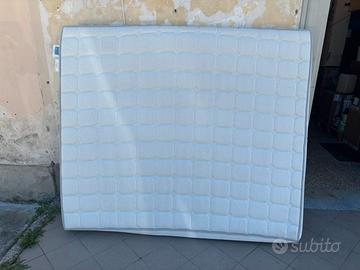 Materasso matrimoniale