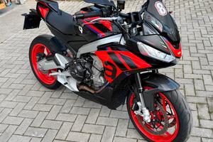 Aprilia tuono 660 factory