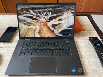 Pc portatile DELL Latitude 7520