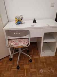 scrivania 