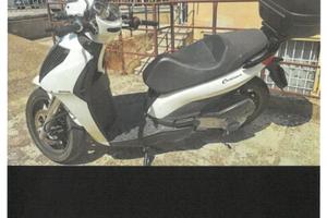 SCOOTER PIAGGIO CARNABY 300
