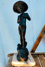 Statua antica firmata Varlese originale.