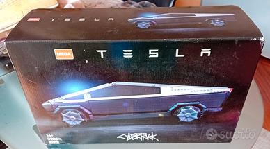 Tesla Mattel cybertruck