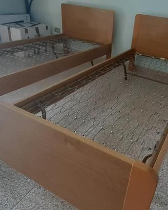 Strutture letto singolo e comodini