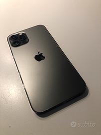 Telefono IPhone come nuovo 12 pro
