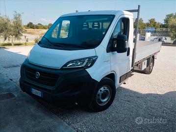 Fiat Ducato 35 2.2 Mjt 140CV PLM Cassonato