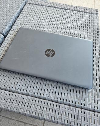 Computer portatile HP 250 G7