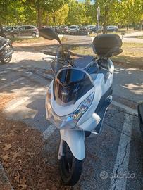 Honda PCX 150 - 2012