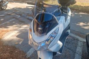 Honda PCX 150 - 2012